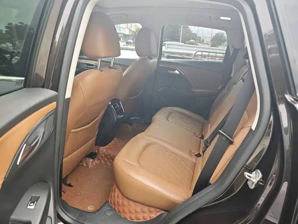 Borgward BX7 28 T 4 WD Flagship 5-seat