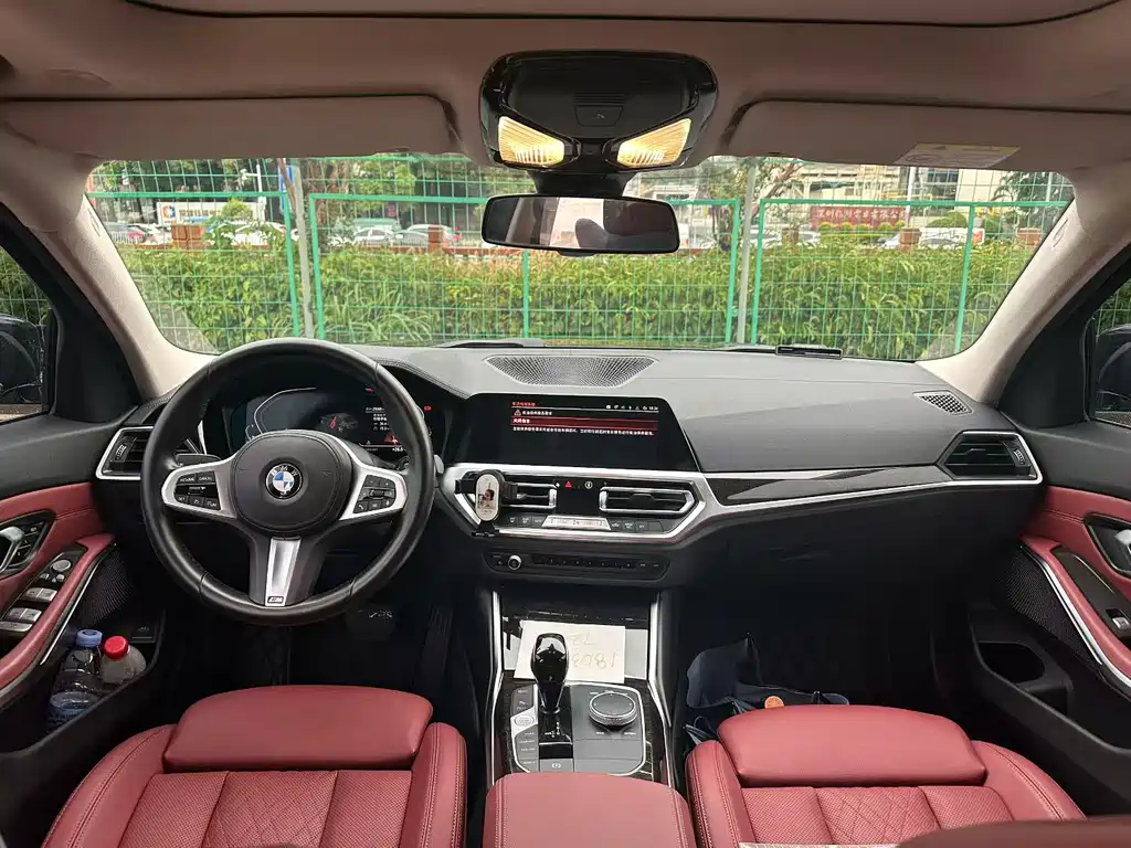 BMW 3 Series 325 i M Sport Package