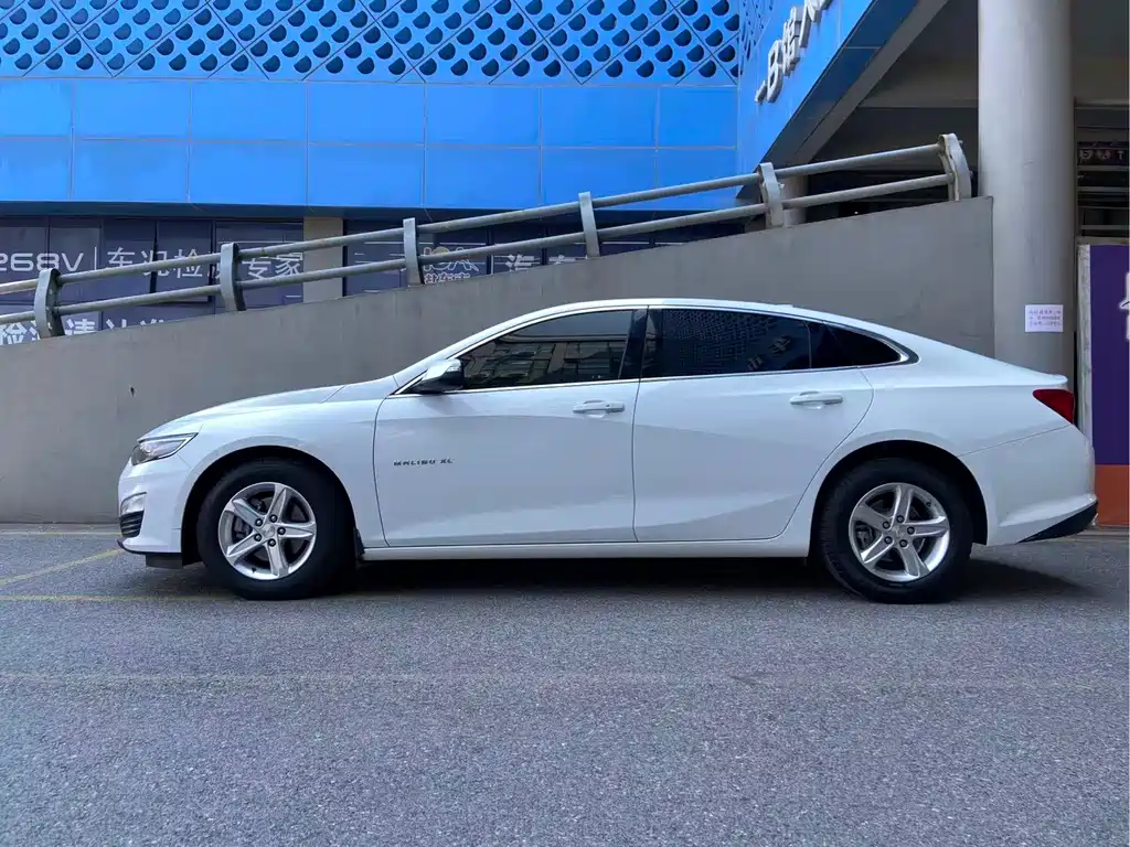 Malibu XL 迈锐宝XL 2022款 535 T 自动锐行版