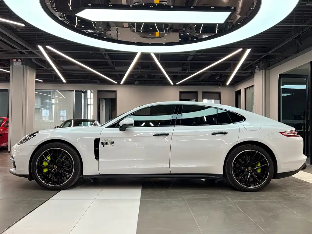 Panamera NEV Panamera 4 E-Hybrid 2.9 T