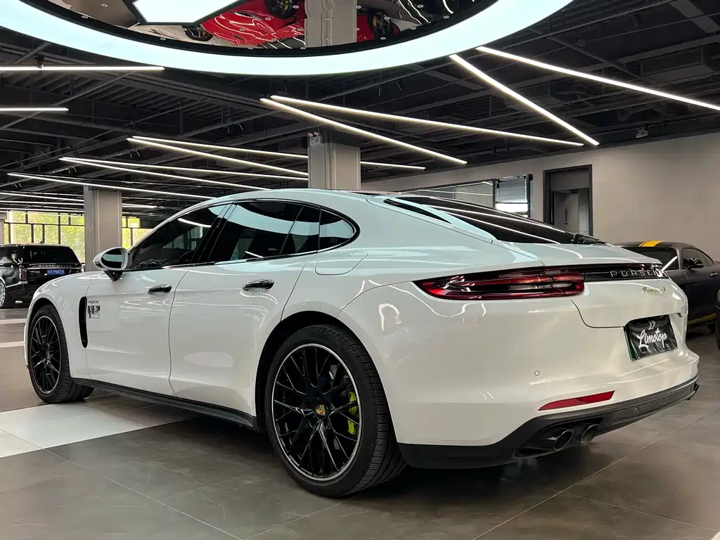 Panamera NEV Panamera 4 E-Hybrid 2.9 T