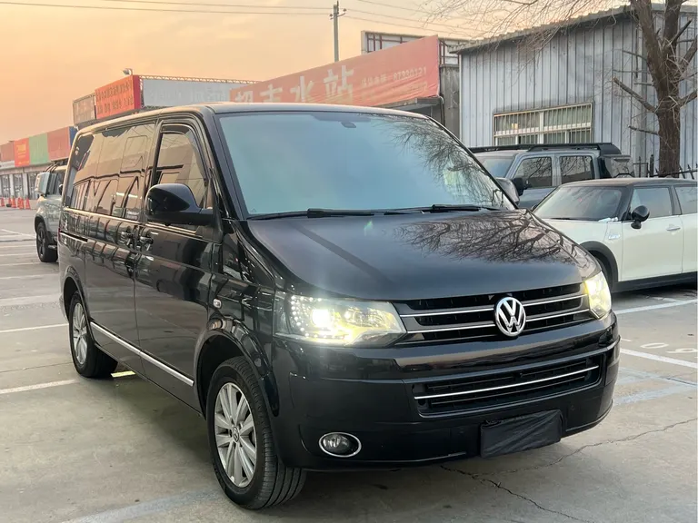 Volkswagen Multivan 2.0 TSI 4 WD 65 Anniversary Limited