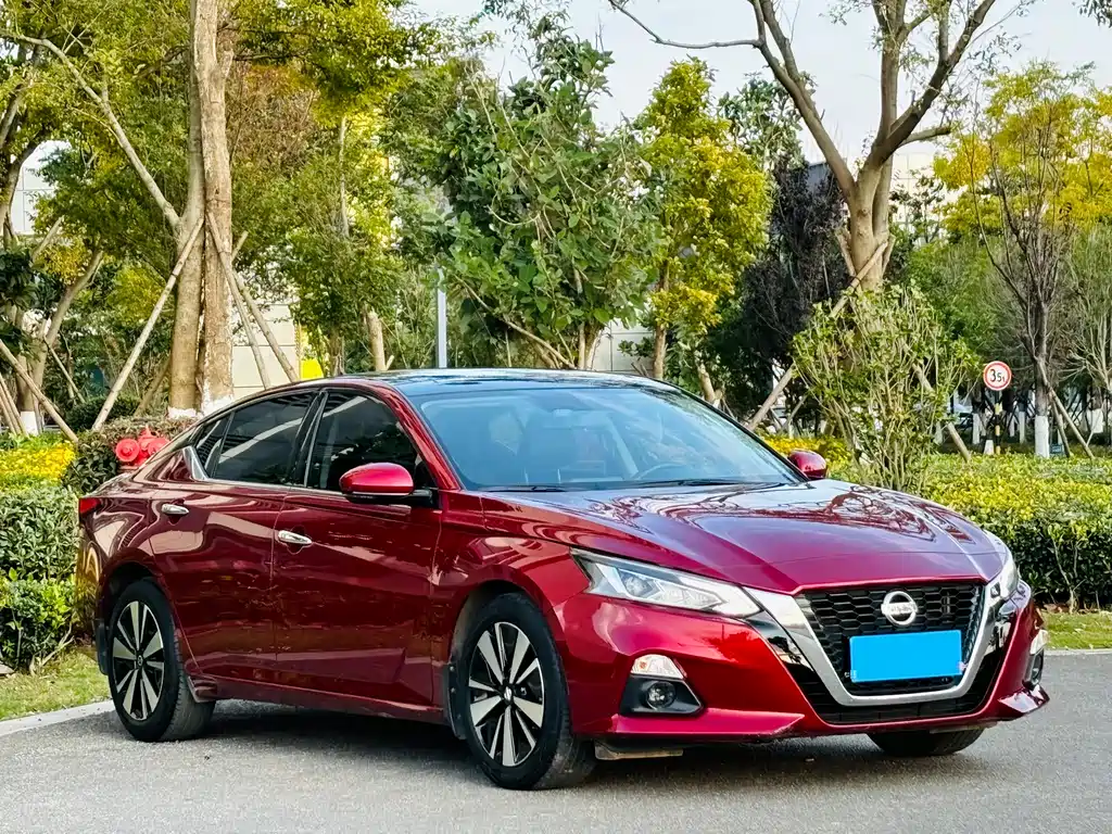 Teana 2.0 L XL Comfort