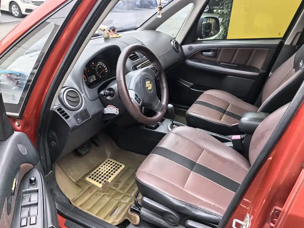 SX4 Hatchback 1.6 L Auto Sport