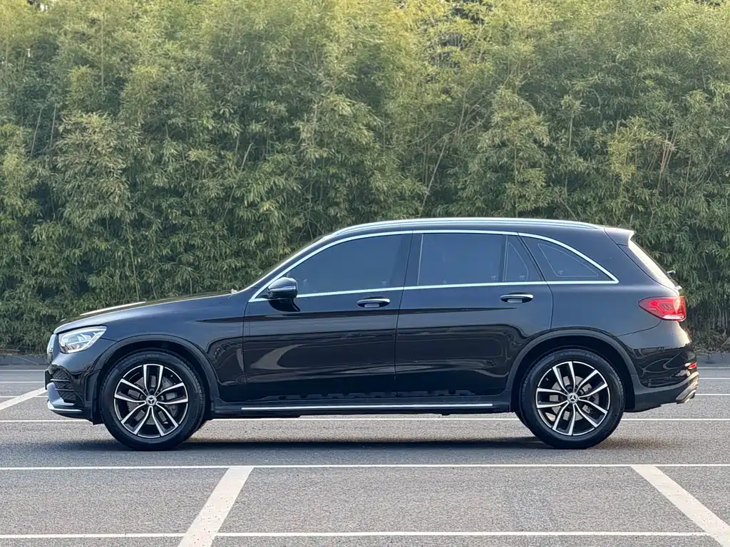 Mercedes-Benz GLC GLC 260 L 4 MATIC Luxury