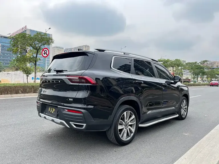 Geely Haoyue 1.8 TD Auto Distinguished 7-seat
