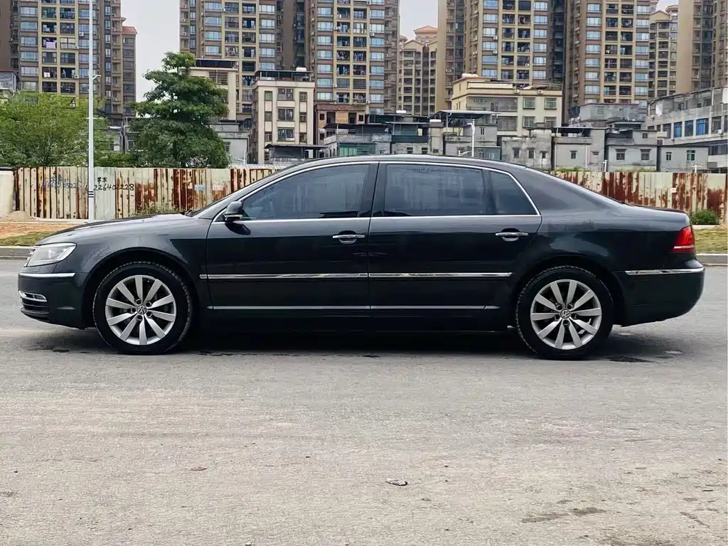Phaeton 3.6 L V6 5-seat Extended Business