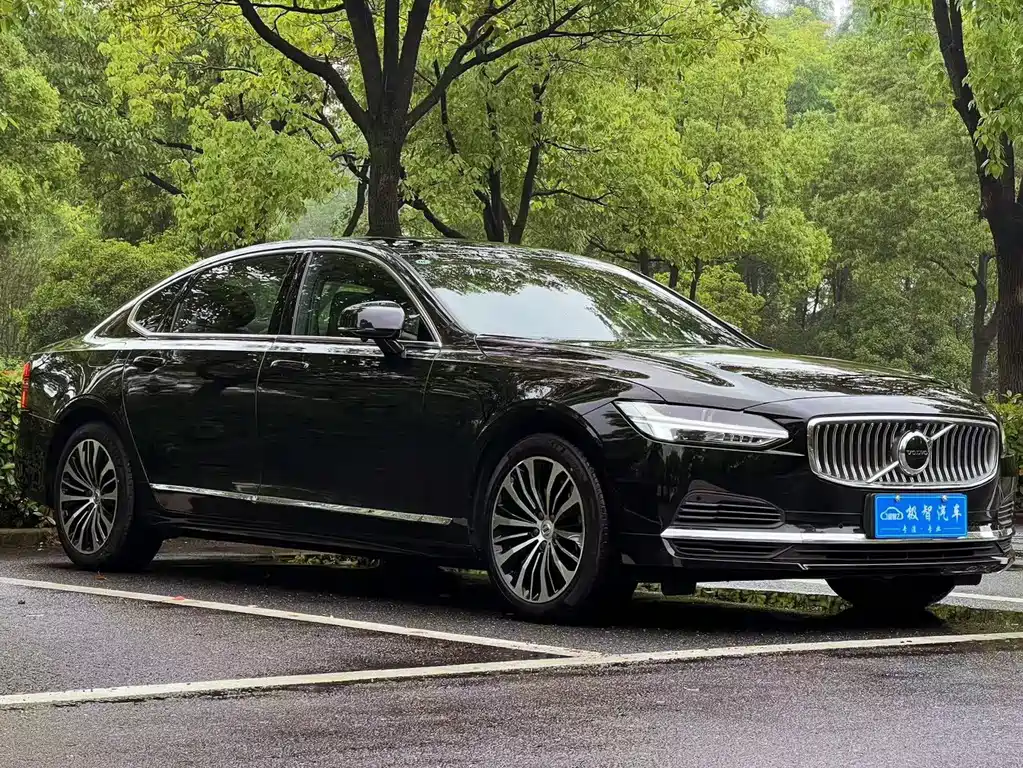 Volvo S90 PHEV PHEV Hybrid 4 WD Long Range Smart Ease Luxury