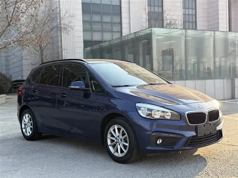 BMW 2 Series Active Tourer 218 i Fashion