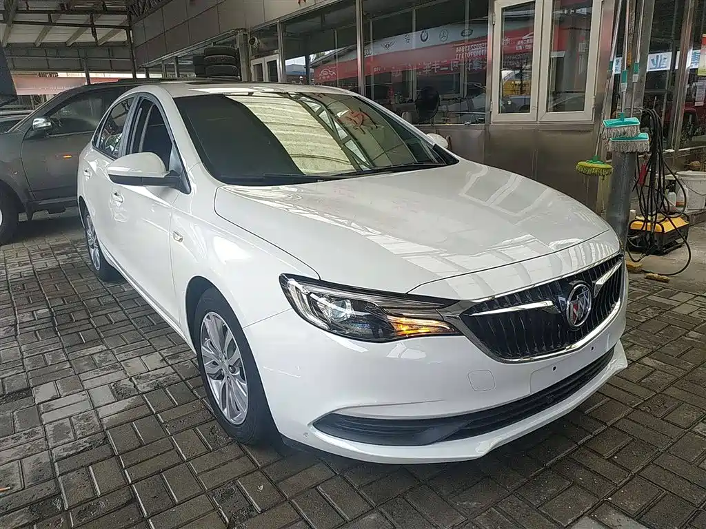 Excelle GT Facelift 1.3 T Auto Light Hybrid Elite