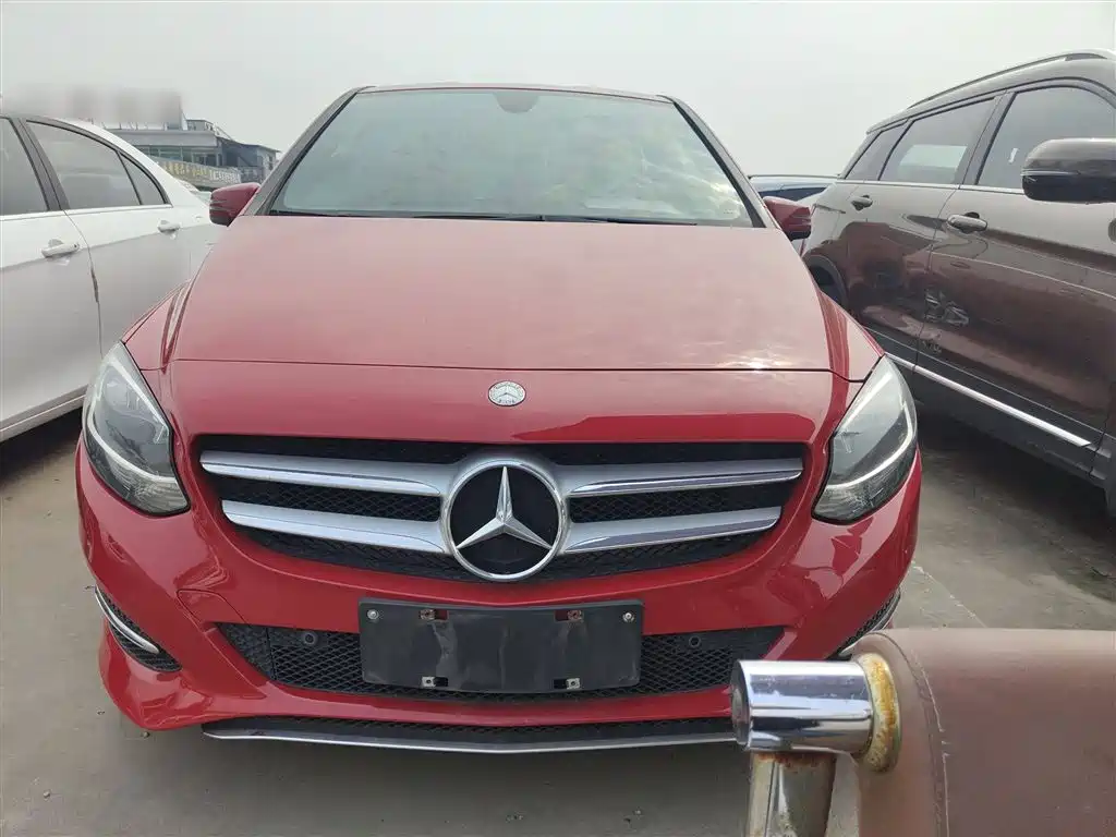 Mercedes-Benz B-Class B 180