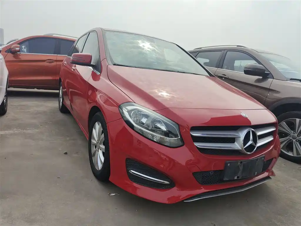 Mercedes-Benz B-Class B 180