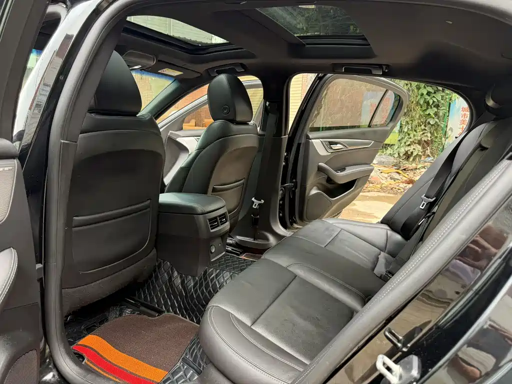 Cadillac CT5 28 T Luxury