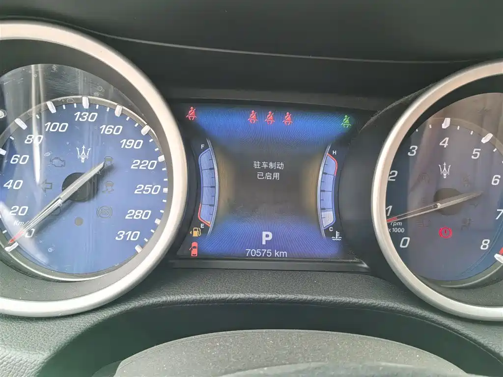 Ghibli 3.0 T Standard