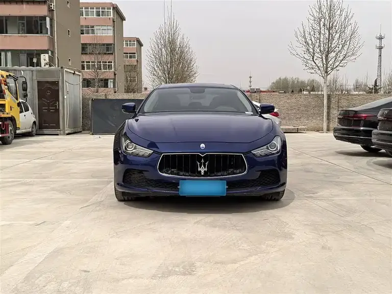 Maserati Ghibli 3.0 T Standard
