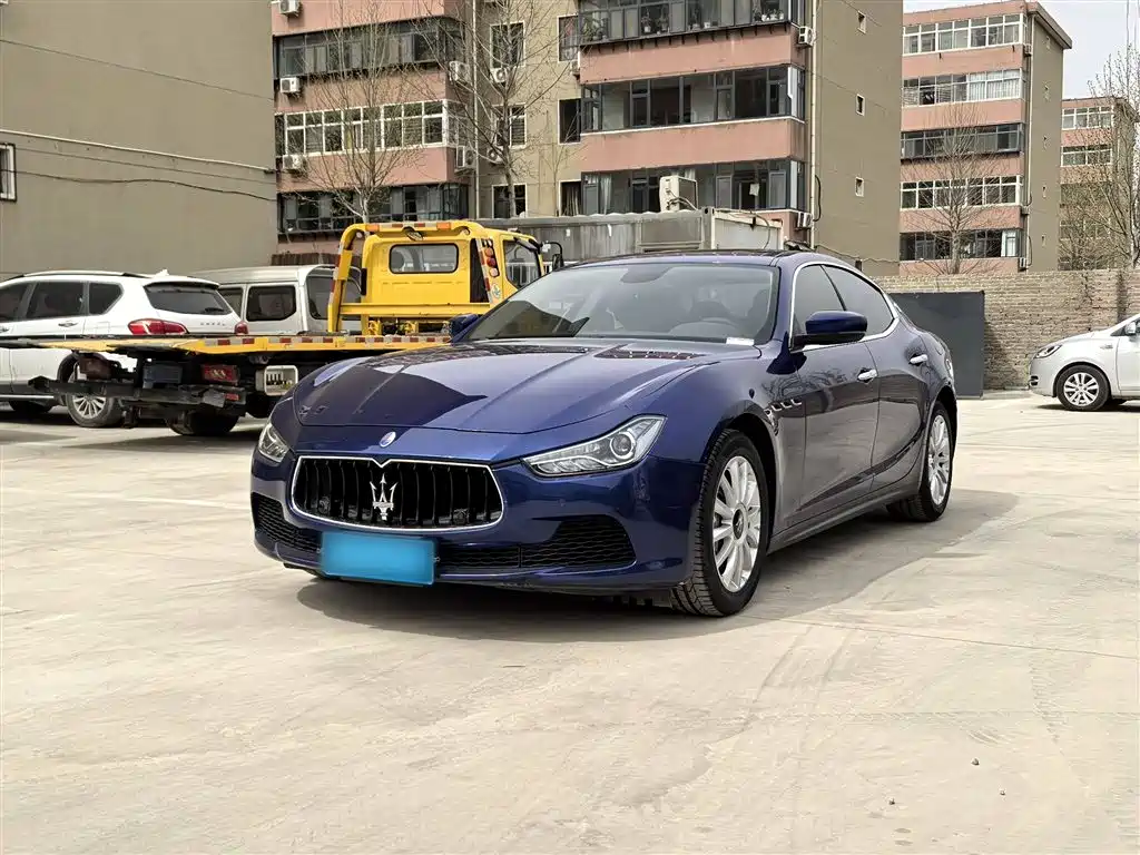 Ghibli 3.0 T Standard
