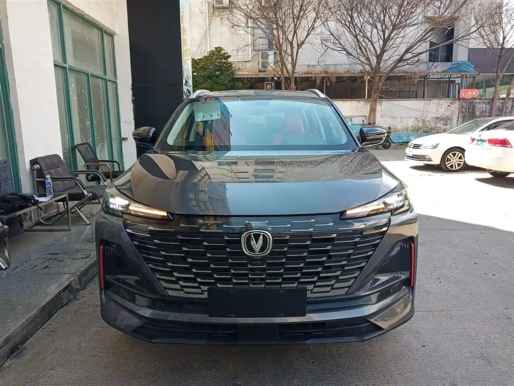 Changan CS55 PLUS 2 nd Gen 1.5 T DCT Luxury