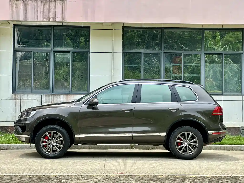 Touareg 3.0 TSI Expand Wild