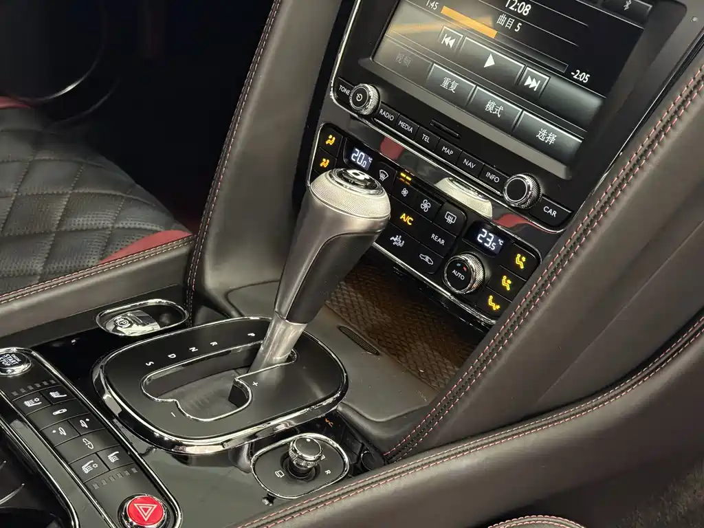 Continental GT 4.0 T GT V8 Standard
