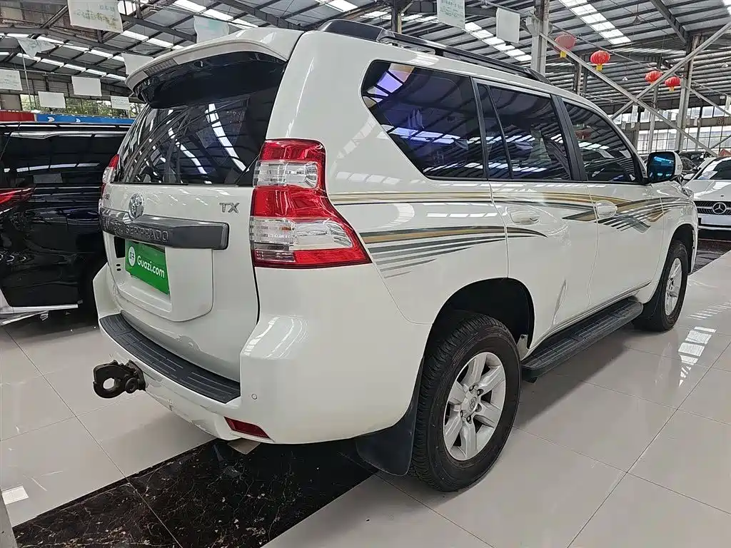 Prado 2.7 L Auto Luxury
