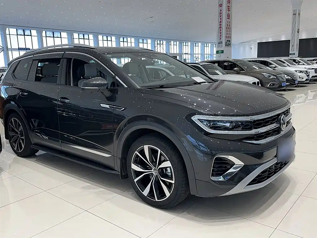 Talagon 530 TSI 4 WD Flagship Victory Realm Pro