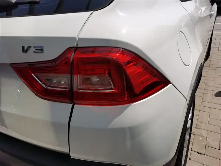 Brilliance V3 1.5 L Manual Comfort