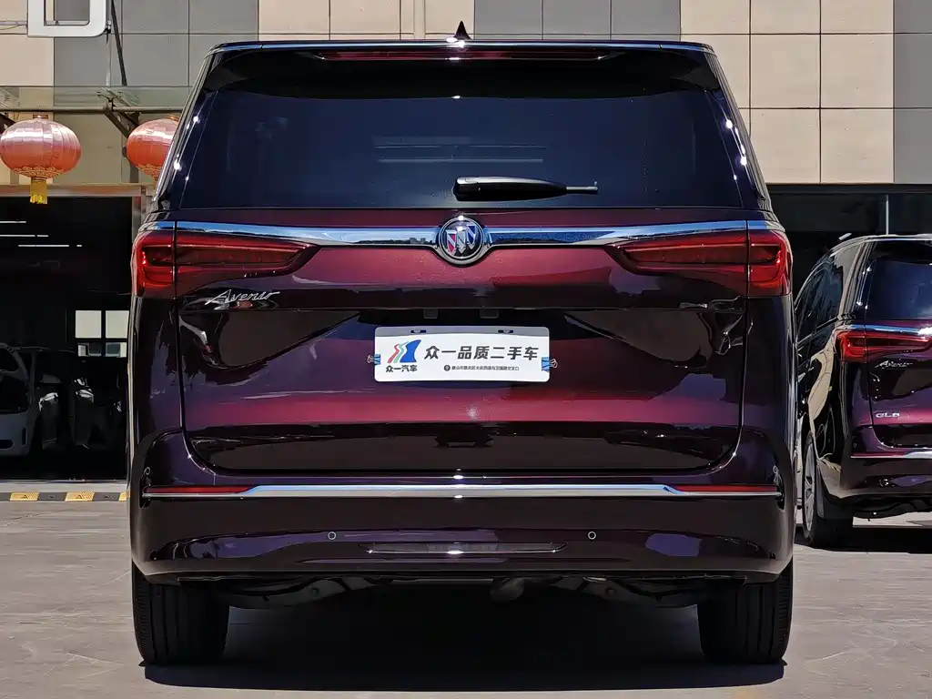 Buick GL8 Avenir Avenir 7-seat Gift