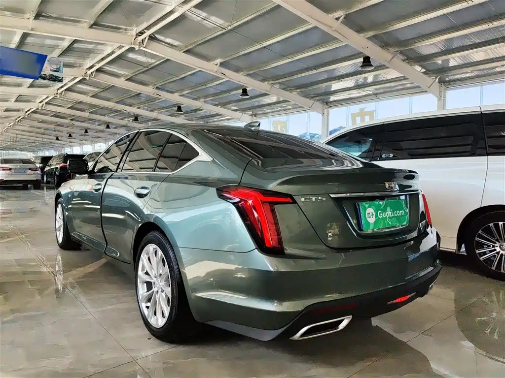 Cadillac CT5 28 T Luxury (Standard)