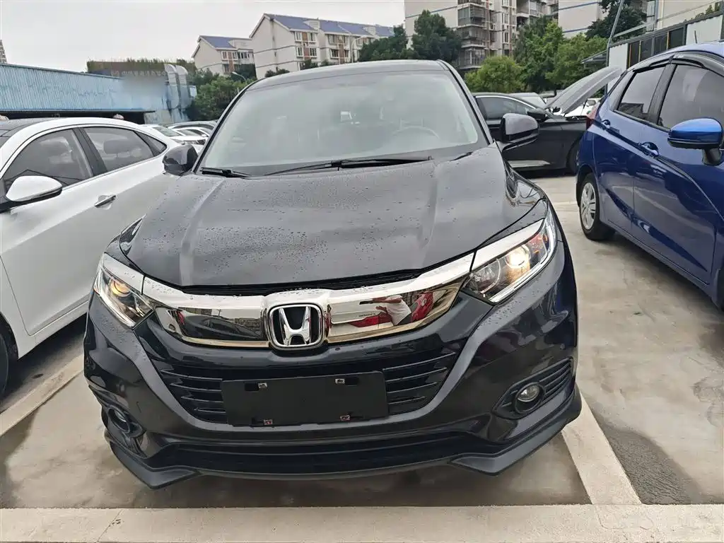 Vezel 1.5 L CVT Pioneer