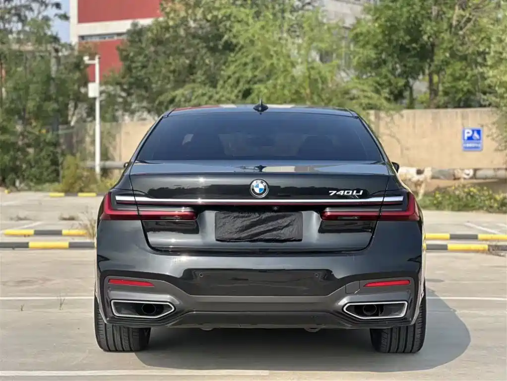 BMW 7 Series Facelift 730 Li M Sport Package