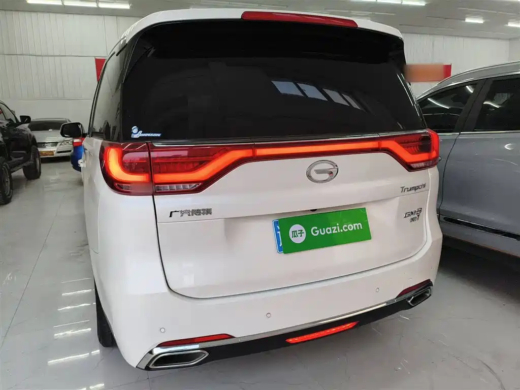 GAC Trumpchi M8 320 T Distinguished