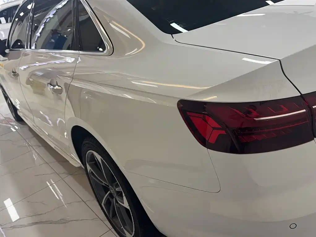 Audi A4 L 40 TFSI Fashion Dynamic