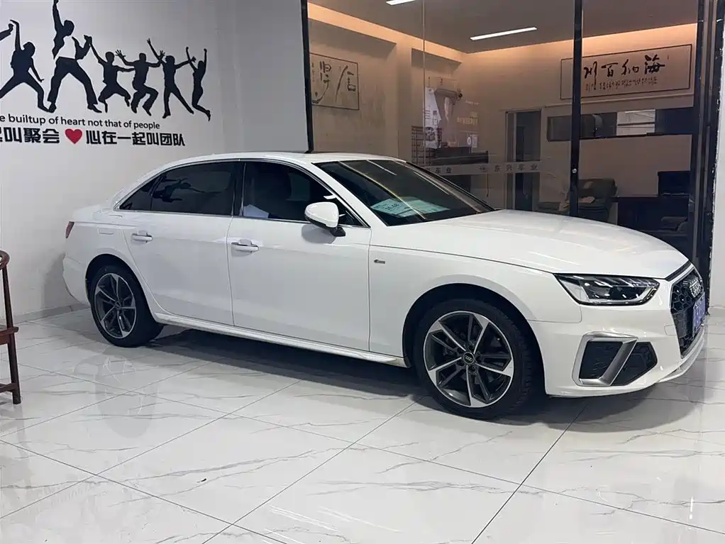Audi A4 L 40 TFSI Fashion Dynamic