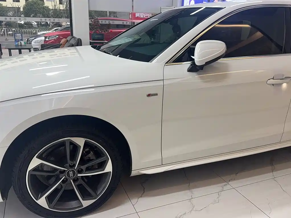 Audi A4 L 40 TFSI Fashion Dynamic