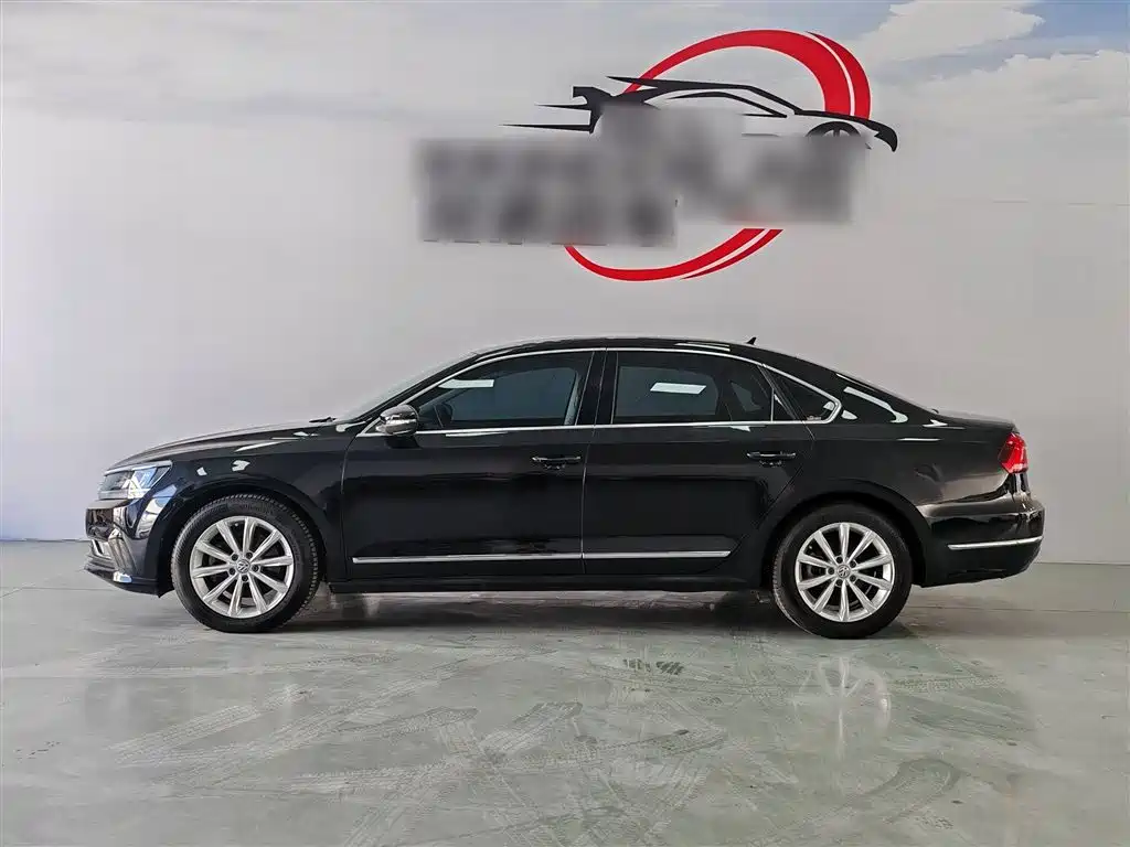Passat 330 TSI DSG Honored