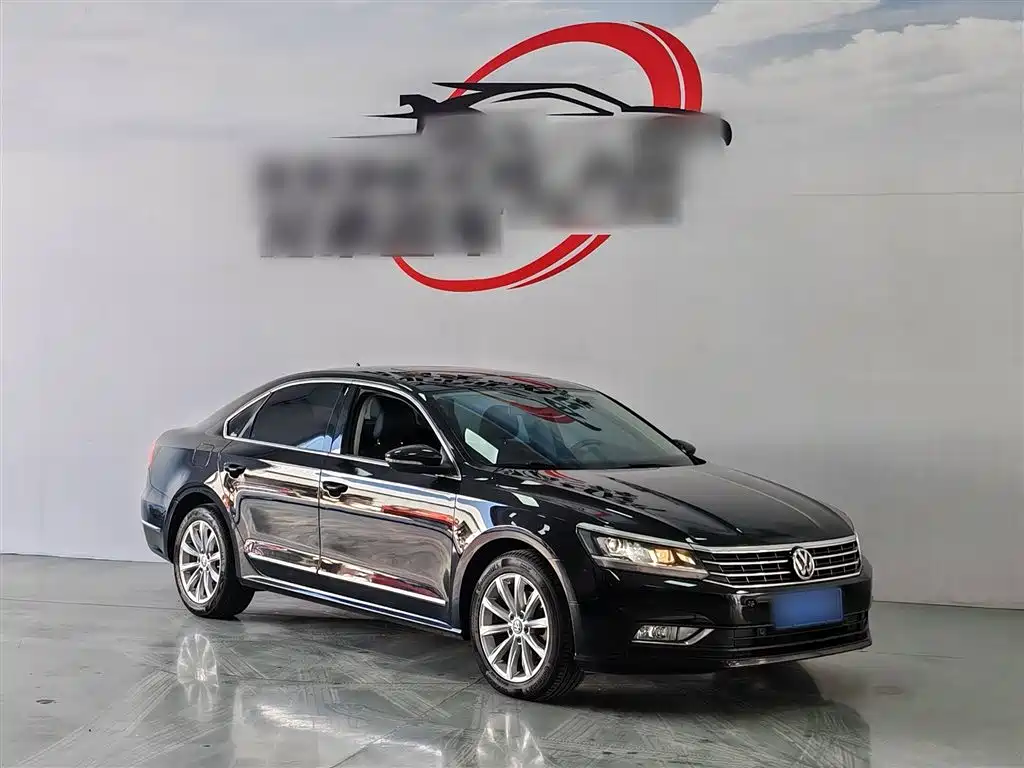 Passat 330 TSI DSG Honored