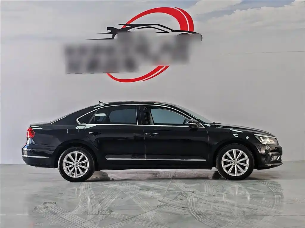 Passat 330 TSI DSG Honored