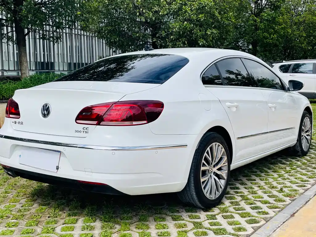VW CC 1.8 TSI Luxury