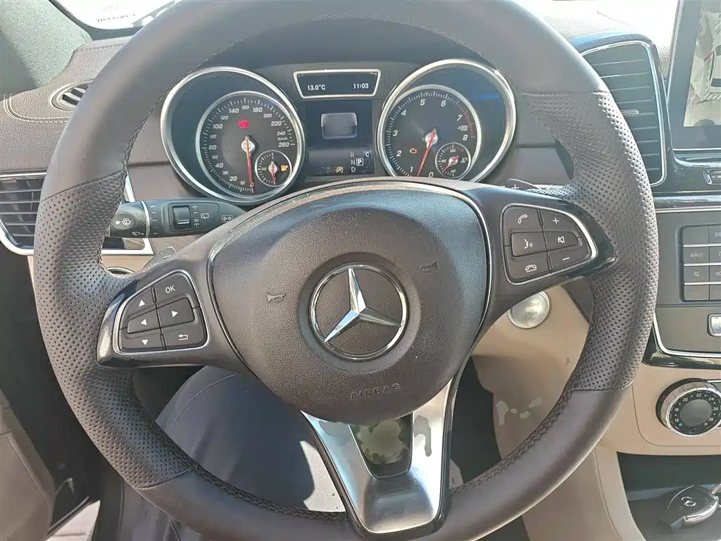 Mercedes-Benz GLE 奔驰GLE进口 2016款 GLE 320 4 MATIC 豪华型