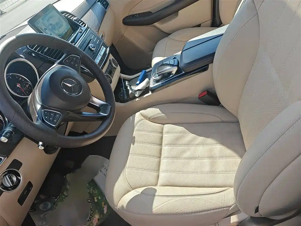 Mercedes-Benz GLE 奔驰GLE进口 2016款 GLE 320 4 MATIC 豪华型