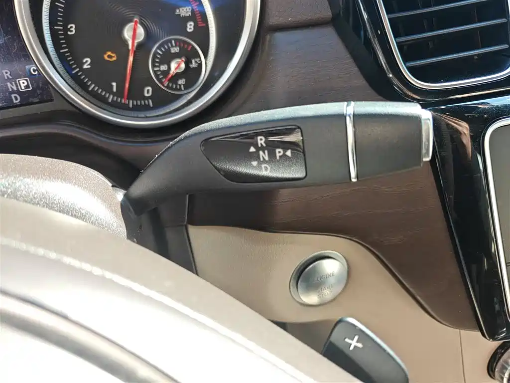 Mercedes-Benz GLE 奔驰GLE进口 2016款 GLE 320 4 MATIC 豪华型