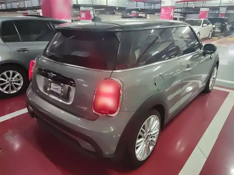 MINI Facelift 1.5 T COOPER Classic