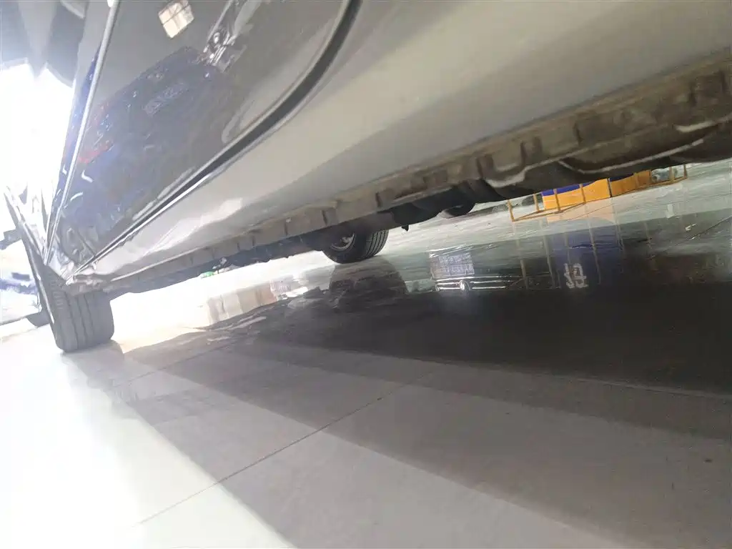 Buick GL8 28 T Luxury CN-VI