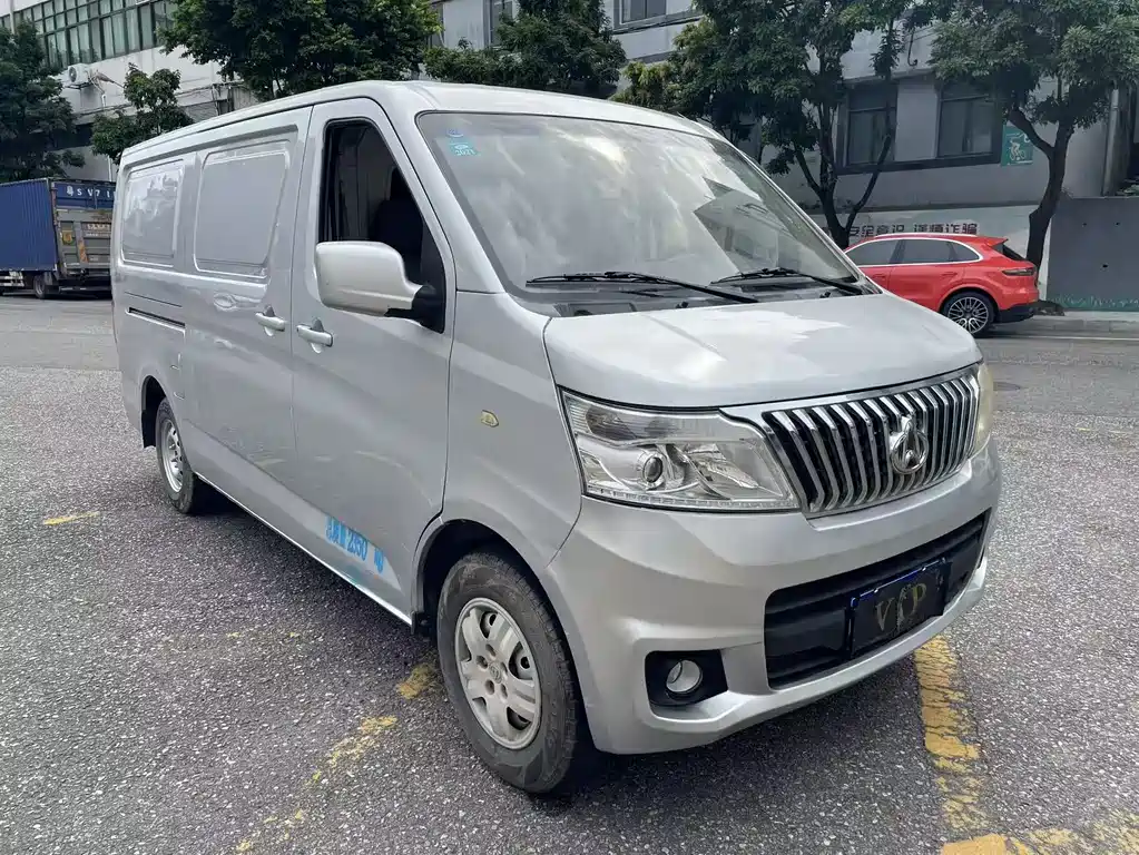 Changan Ruixing M80 1.5 L Comfort 2-seat Single AC AC CN-VI Flat Roof Split Door DAM15 KR
