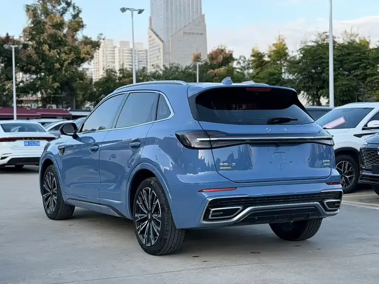 Hongqi HS5 2.0 T 4 WD Flagship Leading Pro