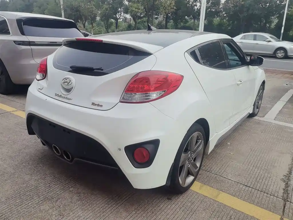 Veloster 1.6 T Auto Luxury
