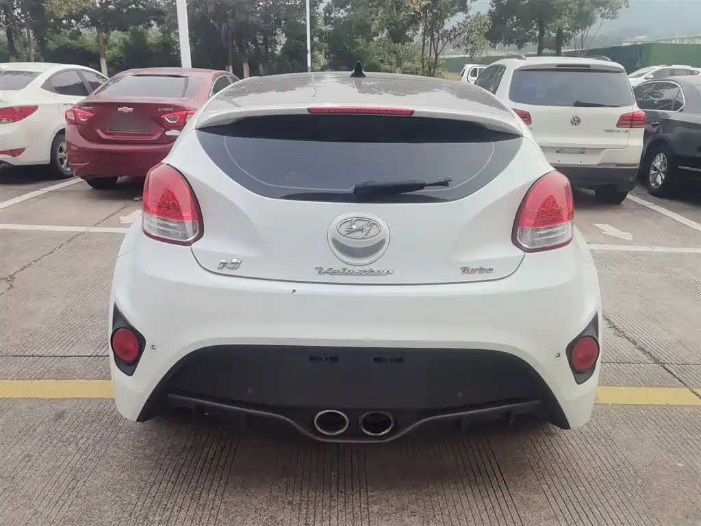 Veloster 1.6 T Auto Luxury