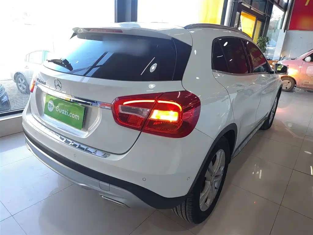 Mercedes-Benz GLA GLA 200 Dynamic