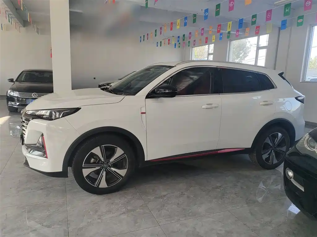 Changan CS55 PLUS 2 nd Gen 1.5 T DCT Luxury