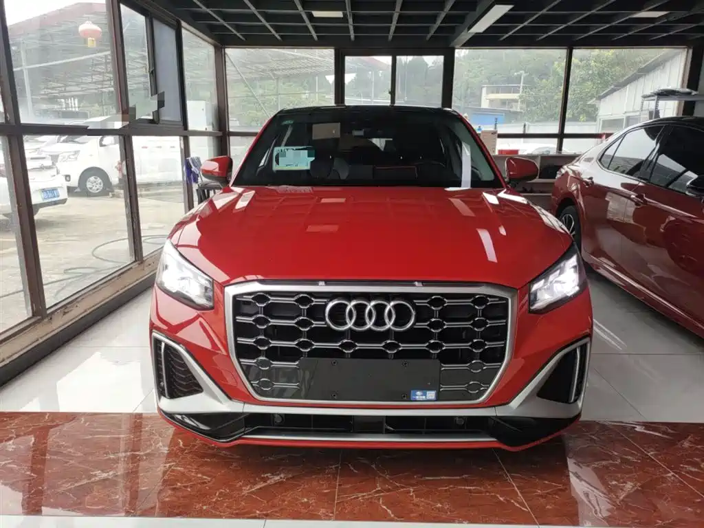Audi Q2 L 35 TFSI Fashion Dynamic